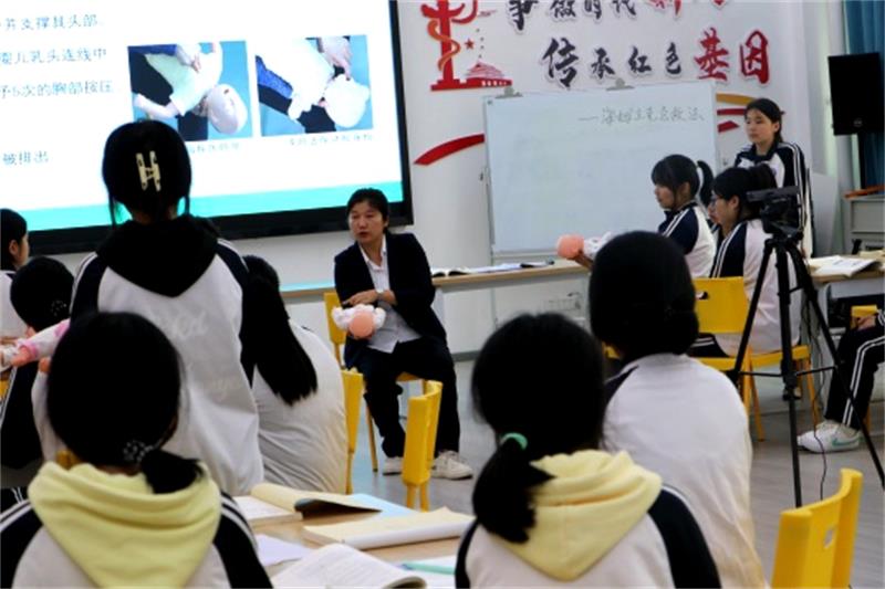 黄安书.jpg